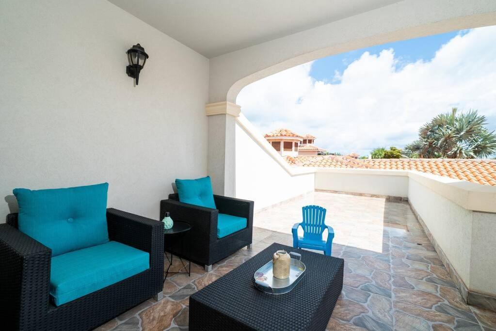 The Cottonwood House - Beach Villa Turtle Cove Luaran gambar